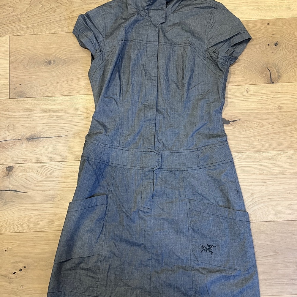 Arc'teryx Gray Casual Dress. Amazing shape. Beautiful.